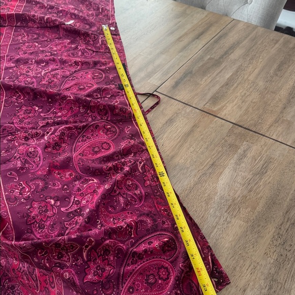 EXPRESS 100% Silk Wrap Around Maxi Skirt - Size 11/12 - Picture 14 of 16